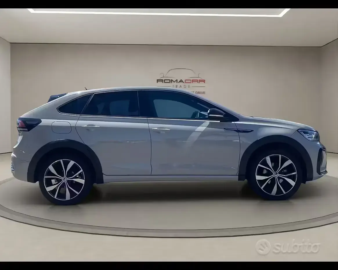 Usata VW Taigo R-line 110 CV (80 kW) 2023 Giallo SUV