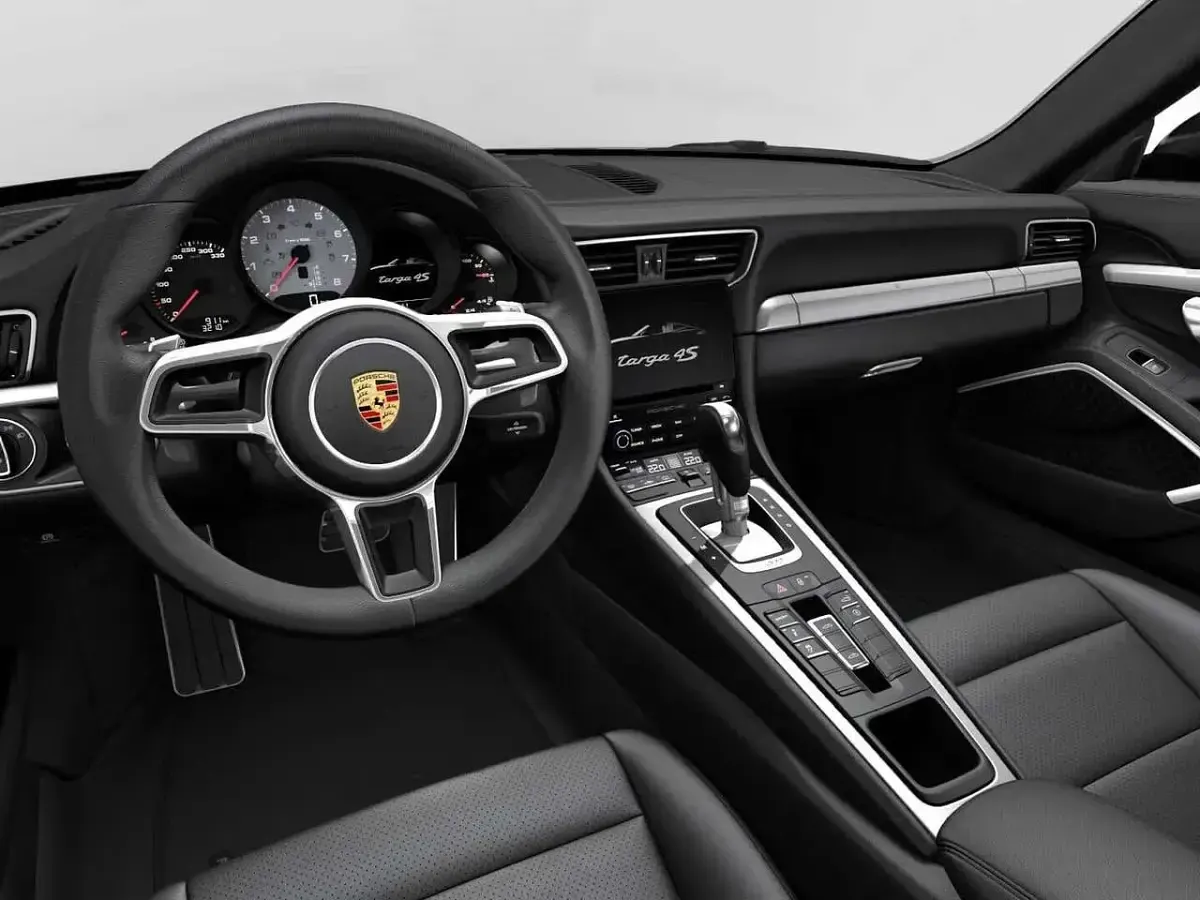Usata Porsche 992 420 CV (308 kW) 2018 Nero Coupé