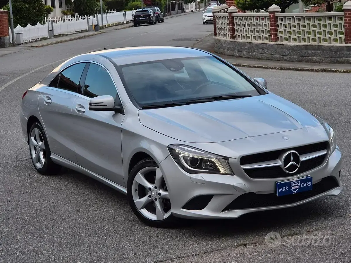Usata Mercedes CLA220 170 CV (125 kW) 2014 Grigio Coupé