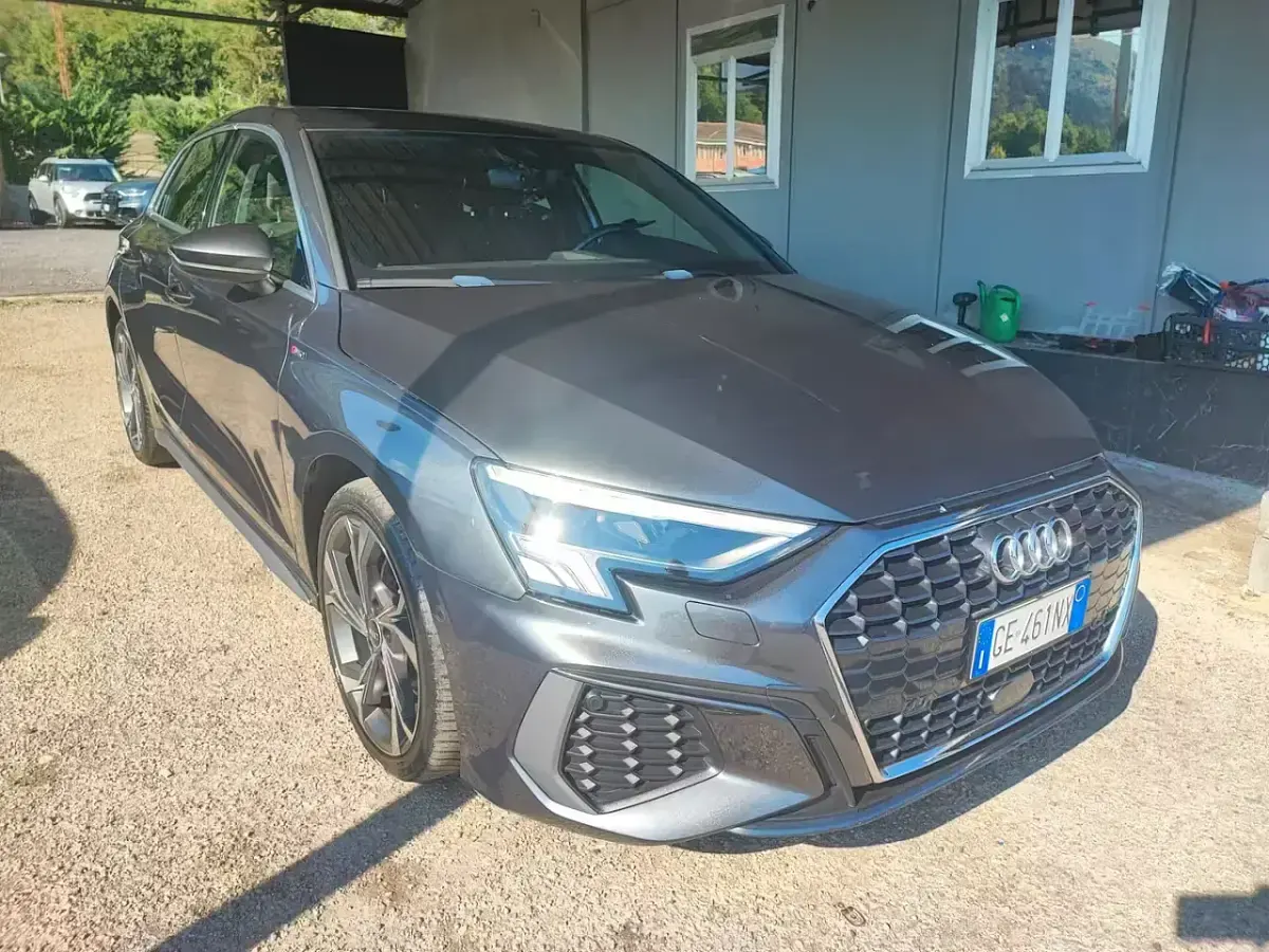 Usata Audi A3 130 CV (95 kW) 2021 Blu Berlina