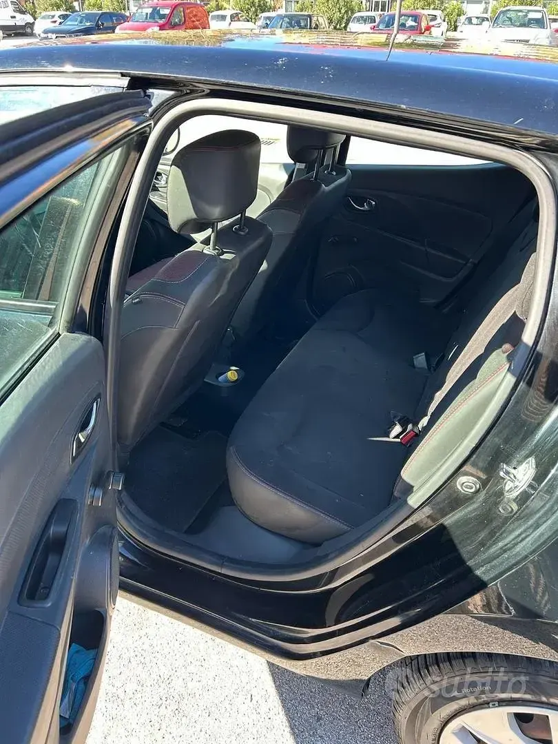 Usata Renault Clio 75 CV (55 kW) 2014 Nero Berlina