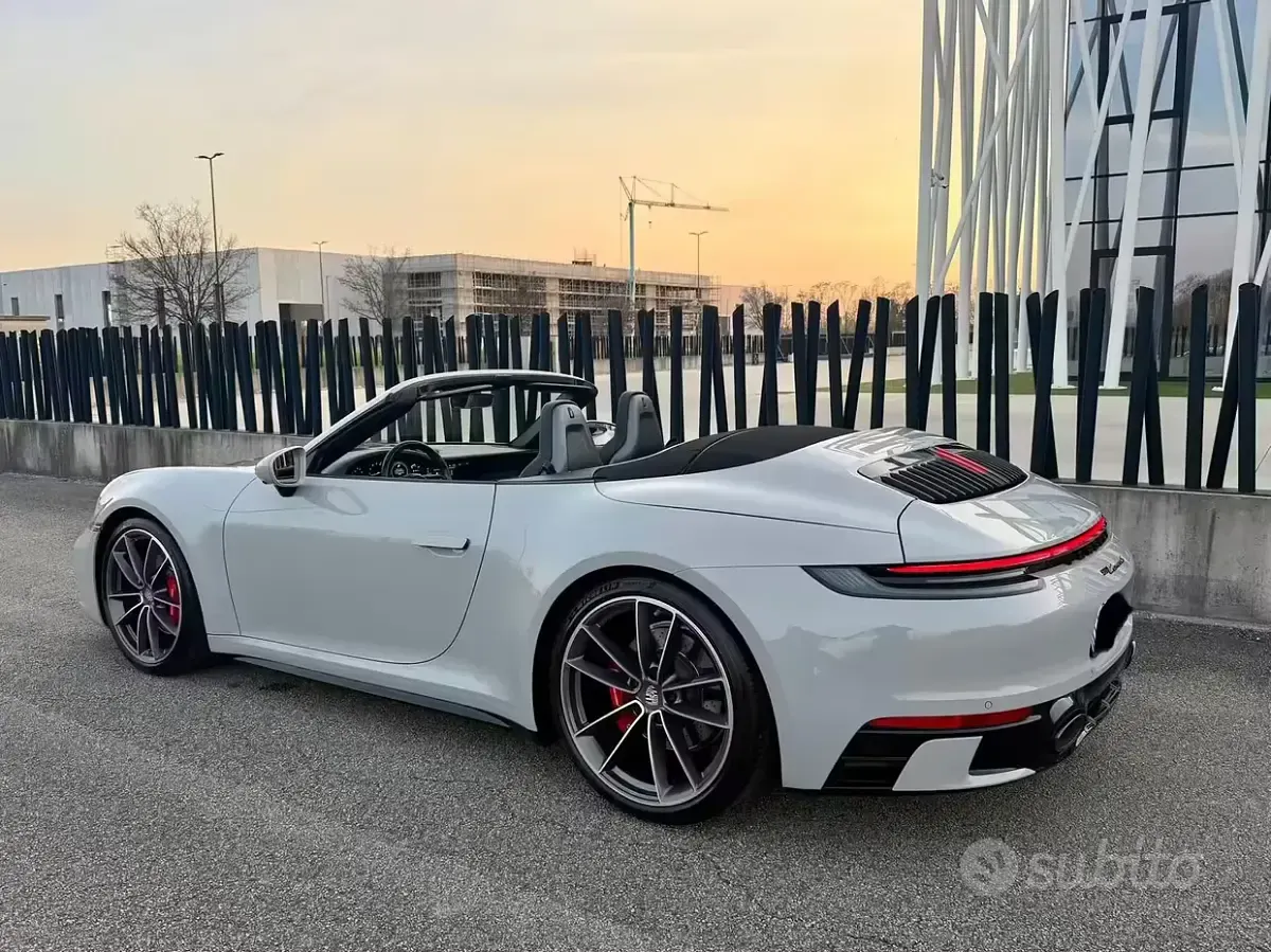 Usata Porsche 911 Carrera S Cabriolet Sport 450 CV (330 kW) 2021 Cabrio
