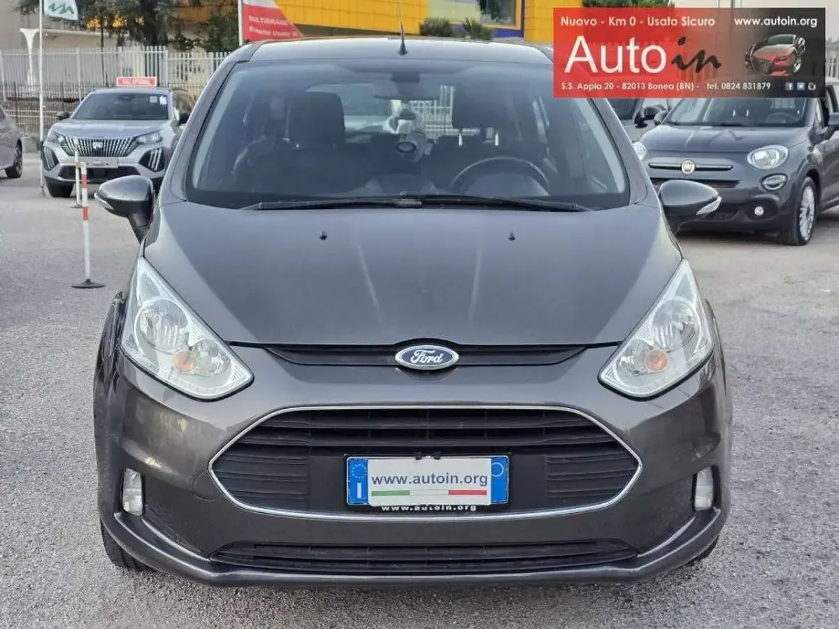 Usata Ford B-MAX 87 CV (63 kW) 2016 Grigio Monovolume
