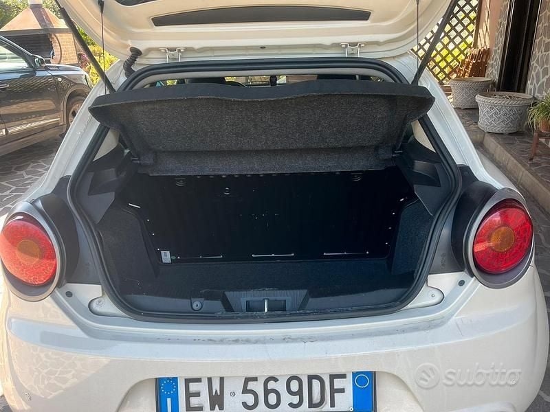 Usata Alfa Romeo MiTo 85 CV (62 kW) 2014 Bianco Utilitaria