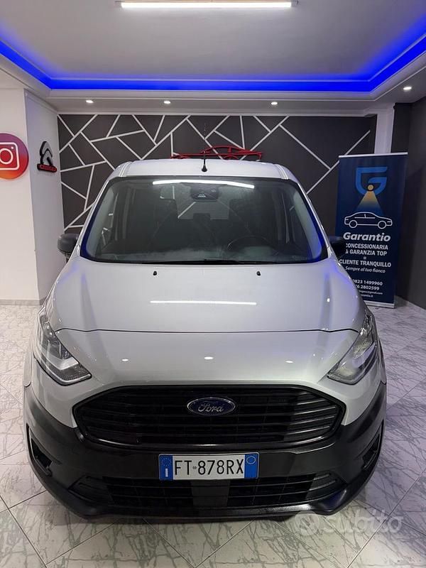 Usata Ford Tourneo Connect Titanium 120 CV (88 kW) 2019 Grigio Monovolume