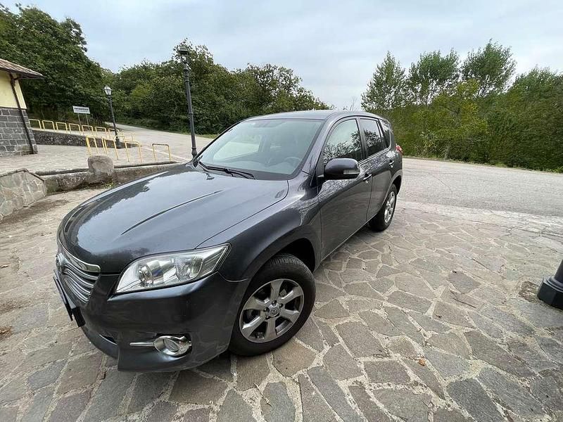 Usata Toyota RAV4 150 CV (110 kW) 2010 Grigio SUV