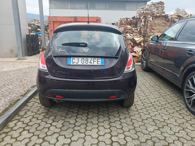 Usata Lancia Ypsilon 69 CV (50 kW) 2014 Utilitaria