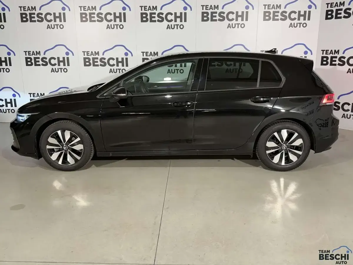 Usata VW Golf VIII Goal 150 CV (110 kW) 2025 Nero Berlina
