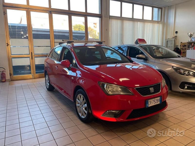Usata Seat Ibiza ST Style 75 CV (55 kW) 2014 Rosso Station wagon