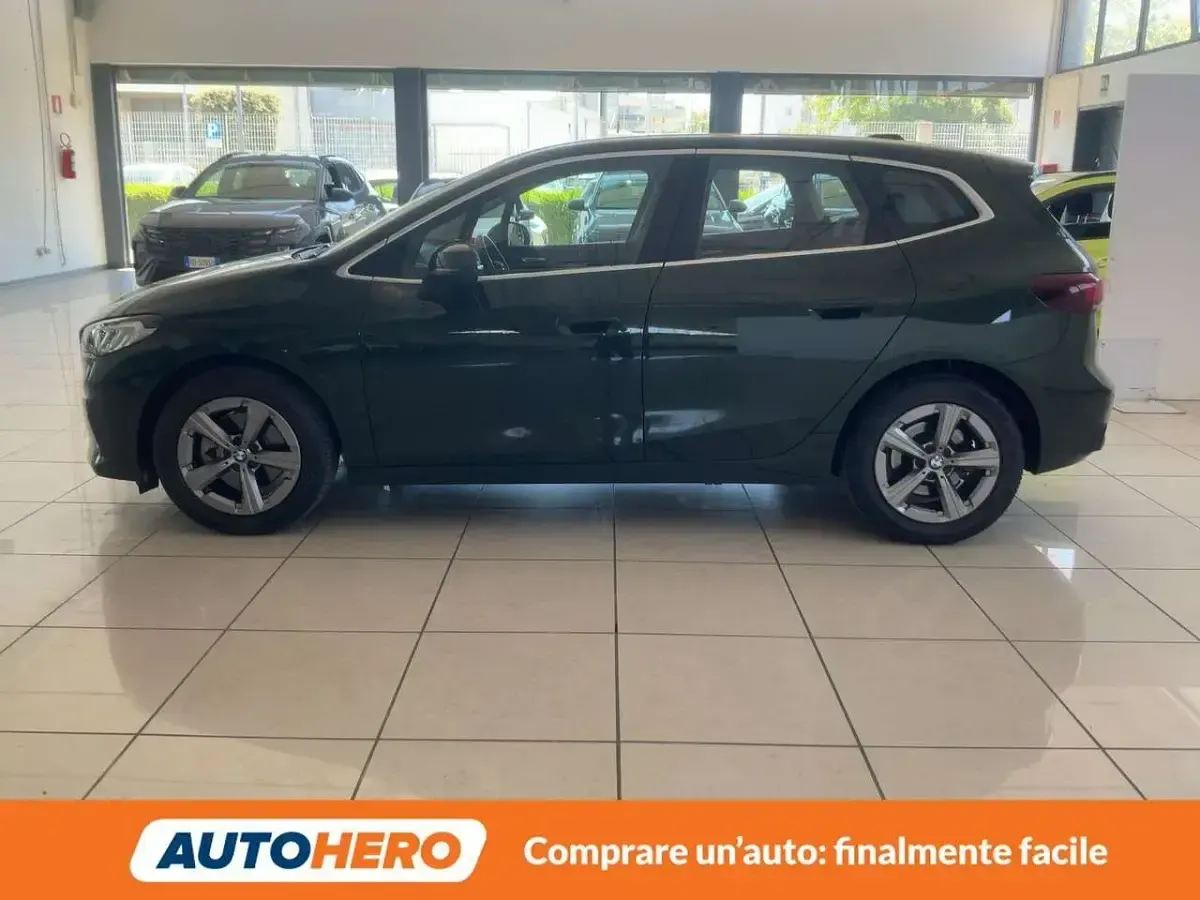 Usata BMW 220 Active Tourer 170 CV (125 kW) 2023 Verde Monovolume