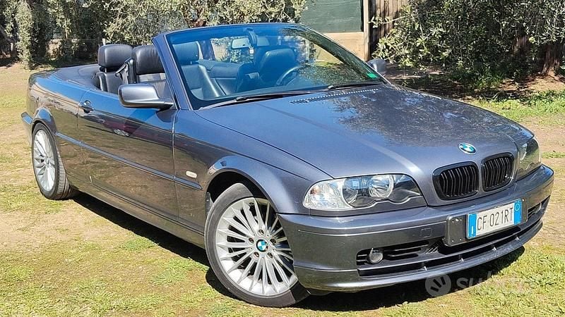Usata BMW 318 Cabriolet Efficient Dynamics 143 CV (105 kW) 2003 Grigio Cabrio