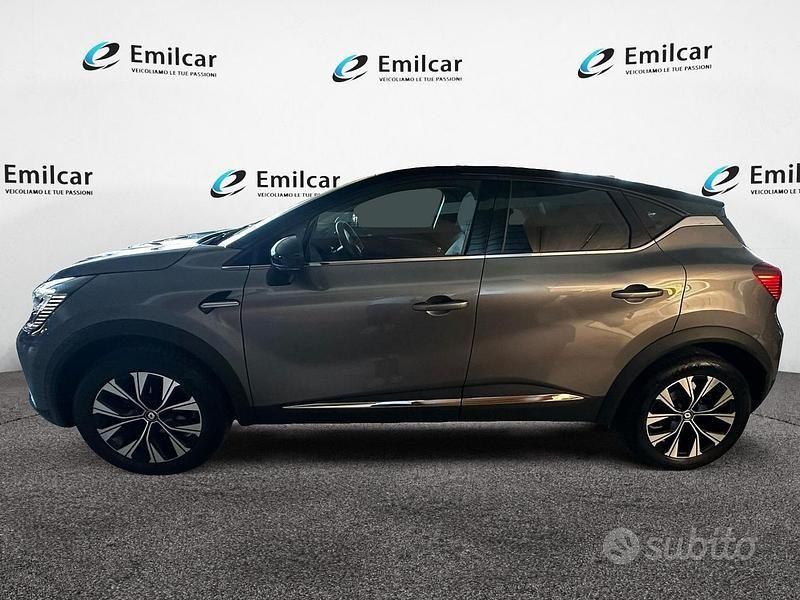 Usata Renault Captur 90 CV (66 kW) 2024 SUV