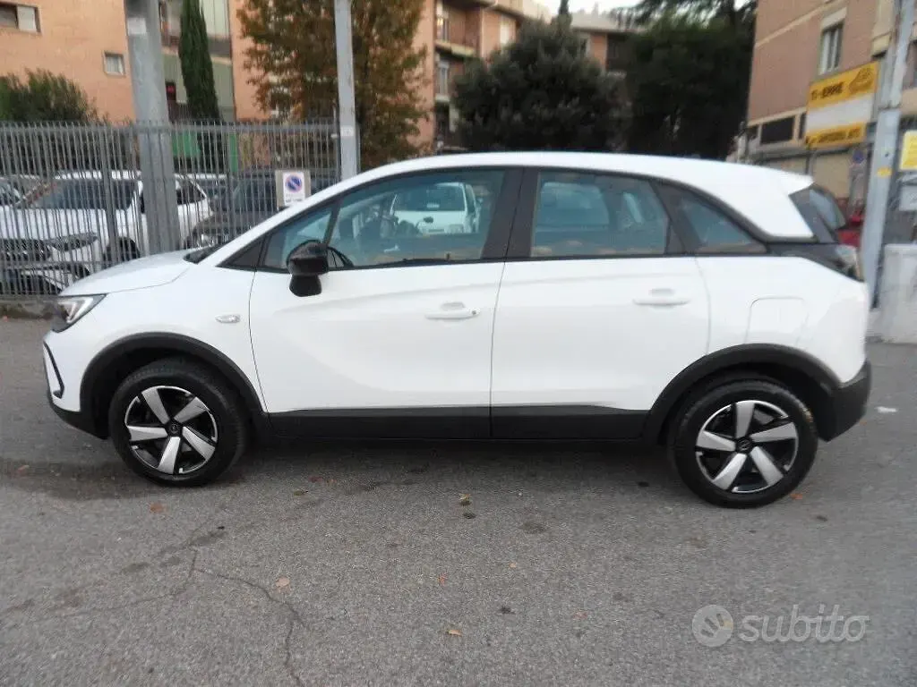 Usata Opel Crossland Edition 110 CV (80 kW) 2023 Bianco SUV