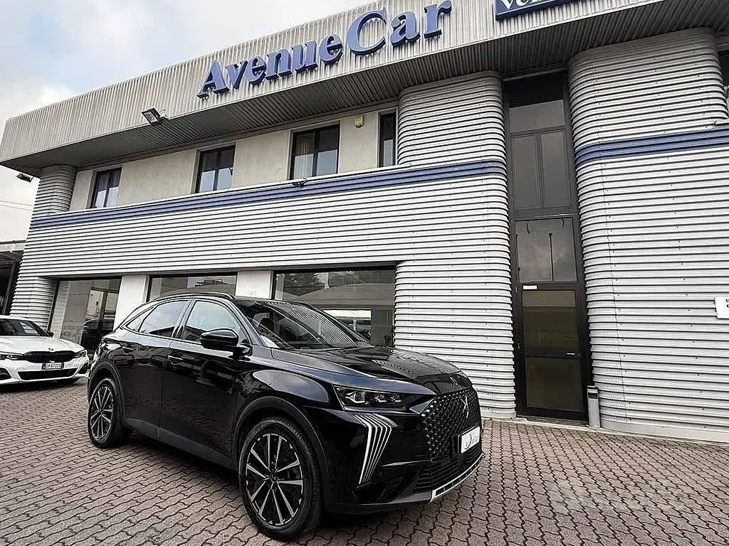 Usata DS Automobiles DS7 Crossback 131 CV (96 kW) 2024 Nero / metallizzato SUV