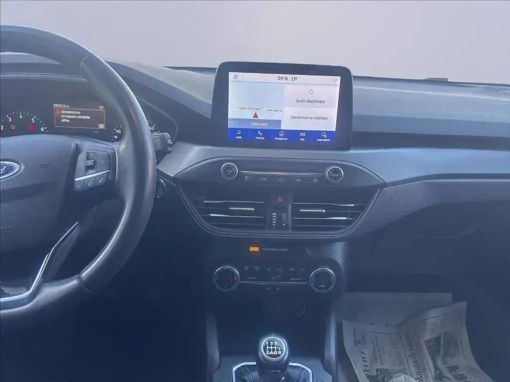 Usata Ford Focus Active 125 CV (91 kW) 2022 Grigio Berlina