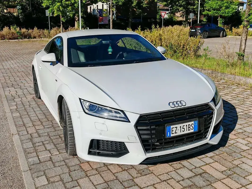 Usata Audi TT S-Line 184 CV (135 kW) 2015 Bianco Coupé
