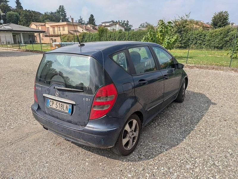 Usata Mercedes A200 Avantgarde 140 CV (102 kW) 2004 Blu/azzurro Monovolume