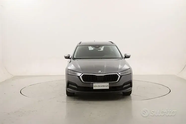 Usata Skoda Octavia Ambition 116 CV (85 kW) 2023 Grigio Station wagon