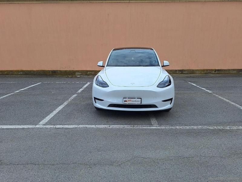 Occasion Tesla Model Y Standard Range 250 kW (340 ch) 2022 Blanc SUV