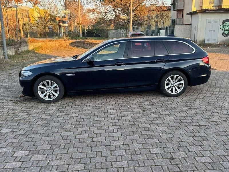 Usata BMW 525 218 CV (160 kW) 2012 Blu Station wagon