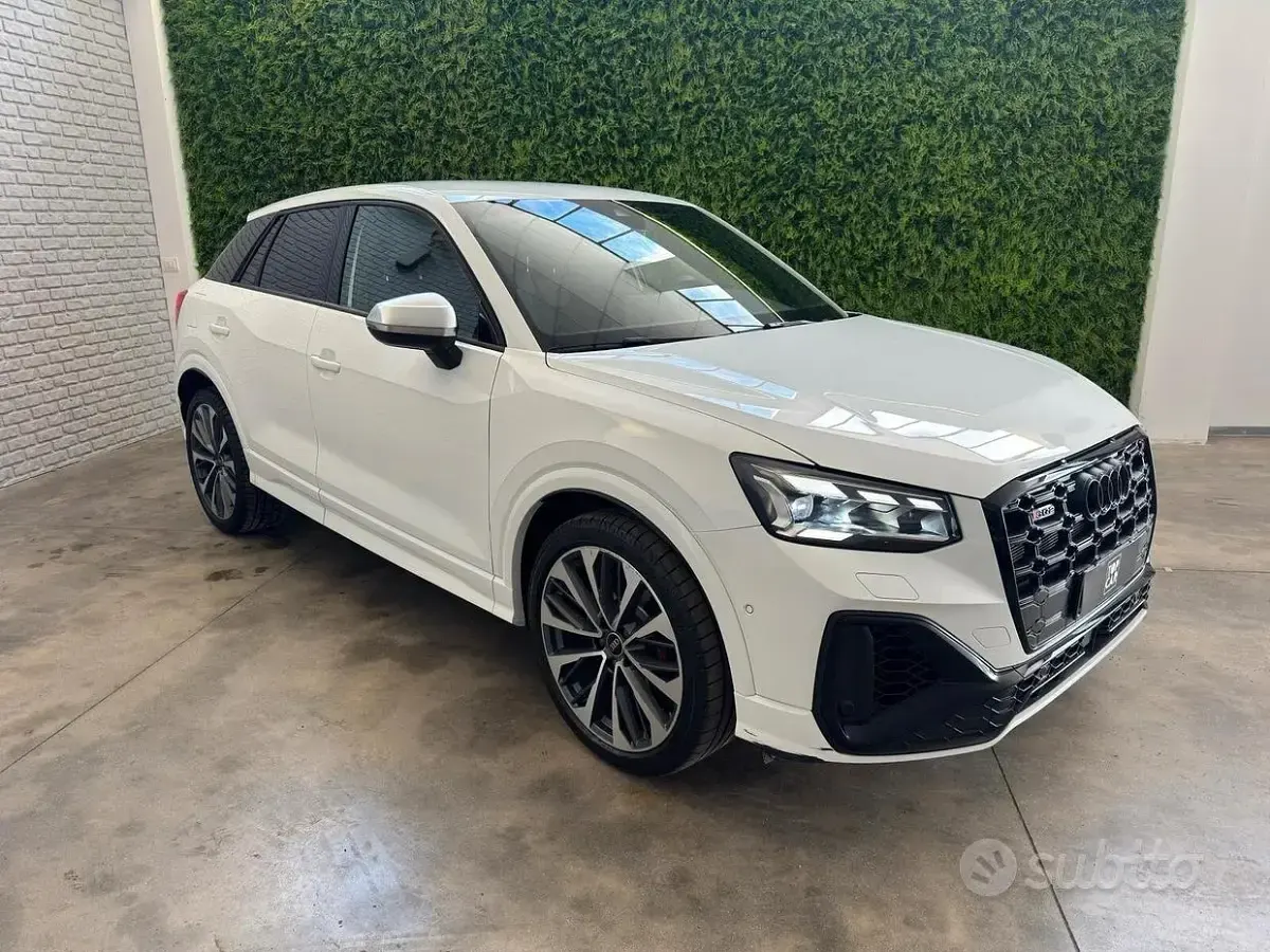 Usata Audi SQ2 Comfort 301 CV (221 kW) 2022 Bianco SUV