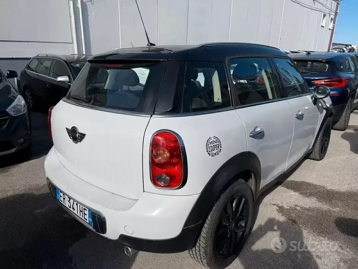 Usata Mini Cooper D Countryman 111 CV (81 kW) 2013 Bianco SUV