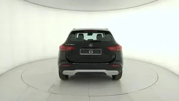 Usata Mercedes GLA180 Advanced 116 CV (85 kW) 2025 Nero SUV