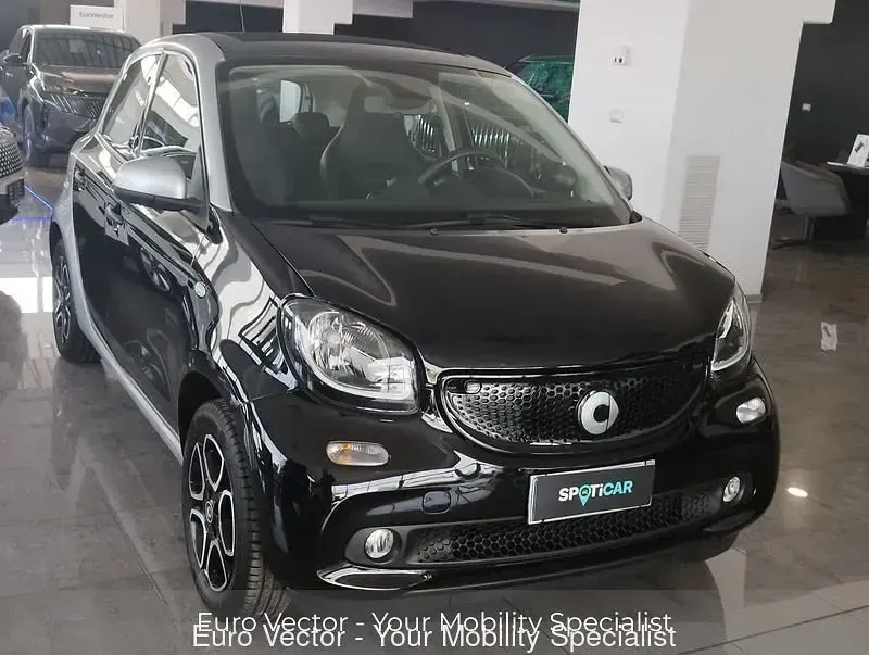 Usata Smart ForFour Prime 90 CV (66 kW) 2016 Utilitaria