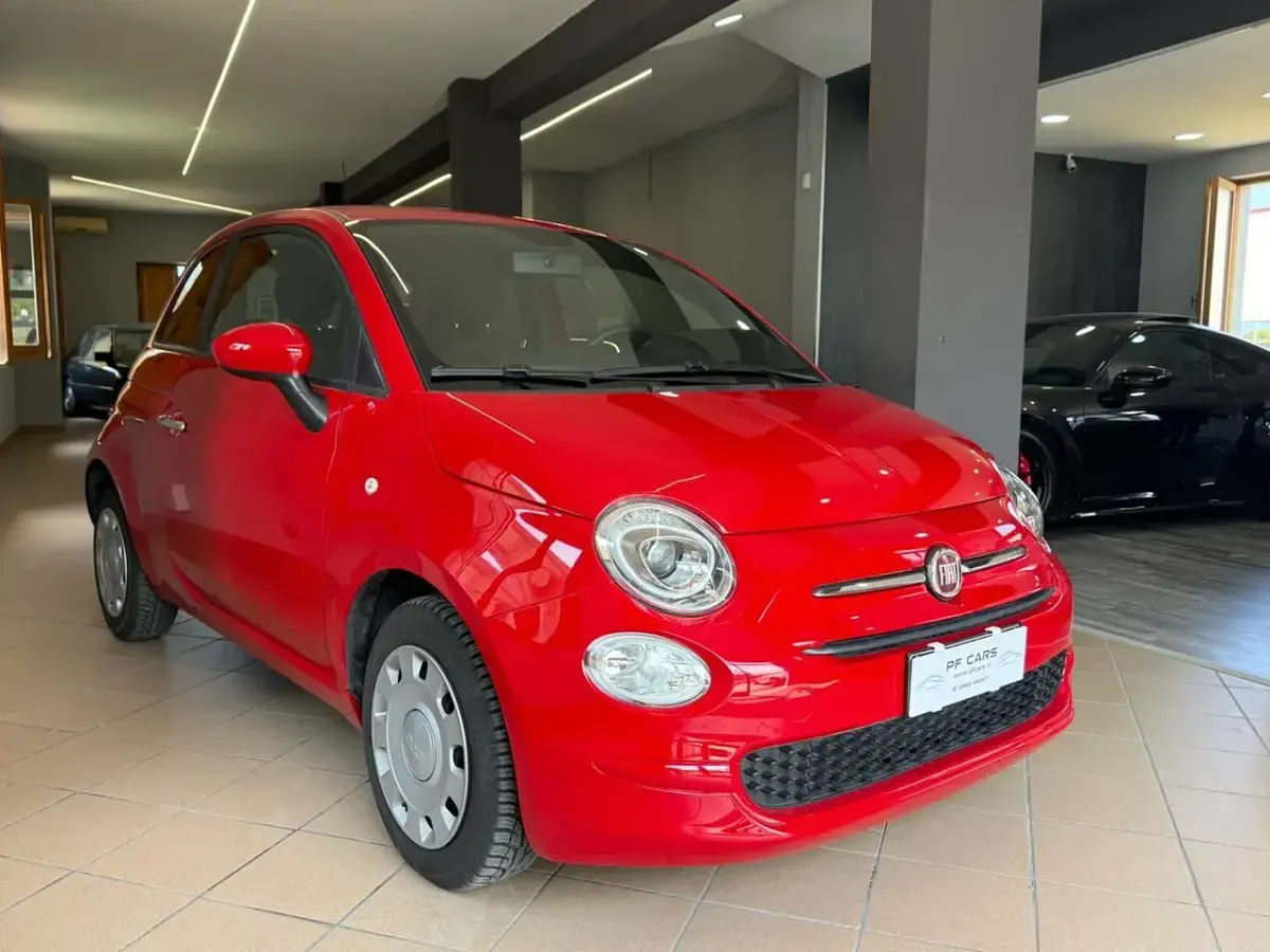 Usata Fiat 500 Dolcevita 69 CV (50 kW) 2023 Rosso Berlina