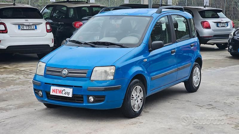Usata Fiat Panda Dynamic 60 CV (44 kW) 2004 Blu Berlina