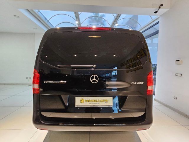 Usata Mercedes Vito 163 CV (119 kW) 2021 Nero metallizzato Furgone