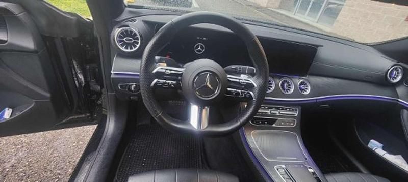 Usata Mercedes E300 Premium Plus 265 CV (194 kW) 2023 Coupé