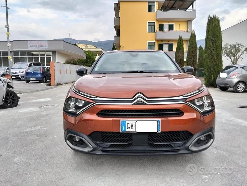 Usata Citroën C4 130 CV (95 kW) 2020 Marrone Berlina