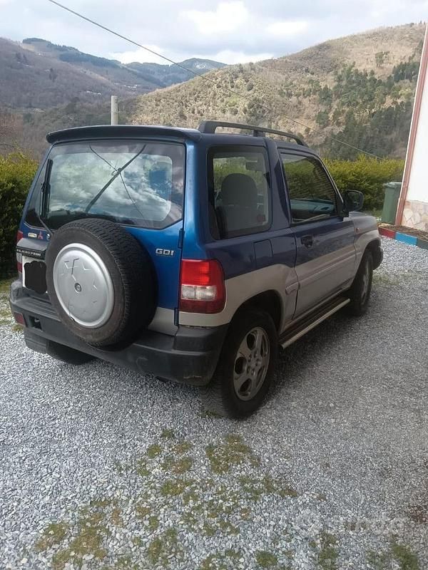 Usata Mitsubishi Pajero 1998 Blu SUV