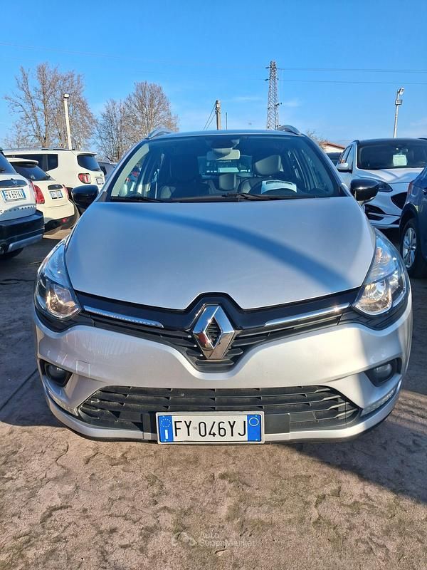 Usata Renault Clio GrandTour 90 CV (66 kW) 2019 Argento Station wagon