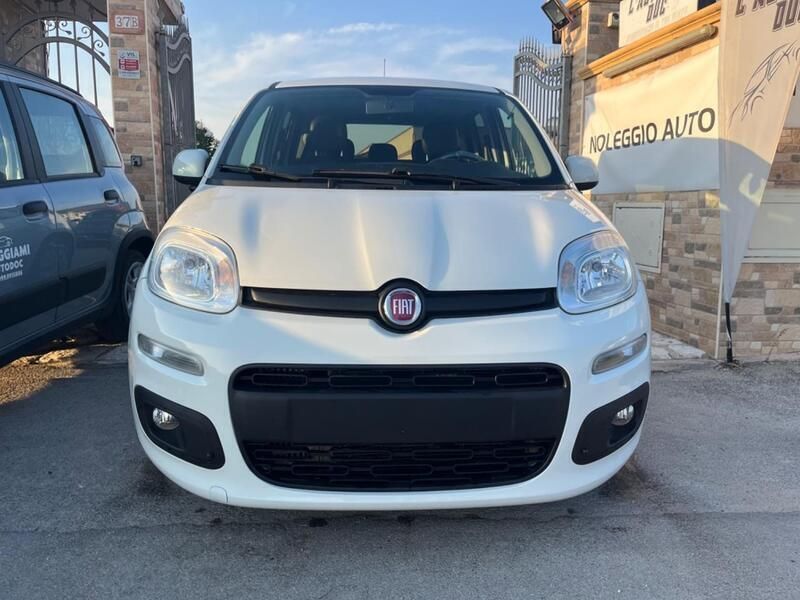 Usata Fiat Panda Lounge 80 CV (58 kW) 2018 Bianco Utilitaria