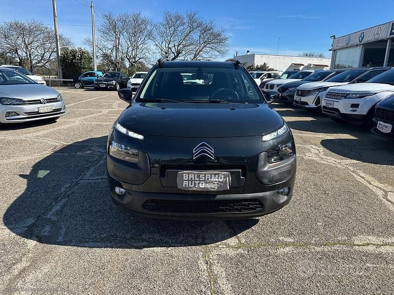 Usata Citroën C4 Shine 99 CV (72 kW) 2016 Nero SUV