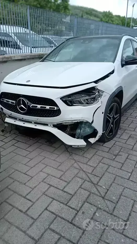 Usata Mercedes GLA200 2020 Bianco SUV