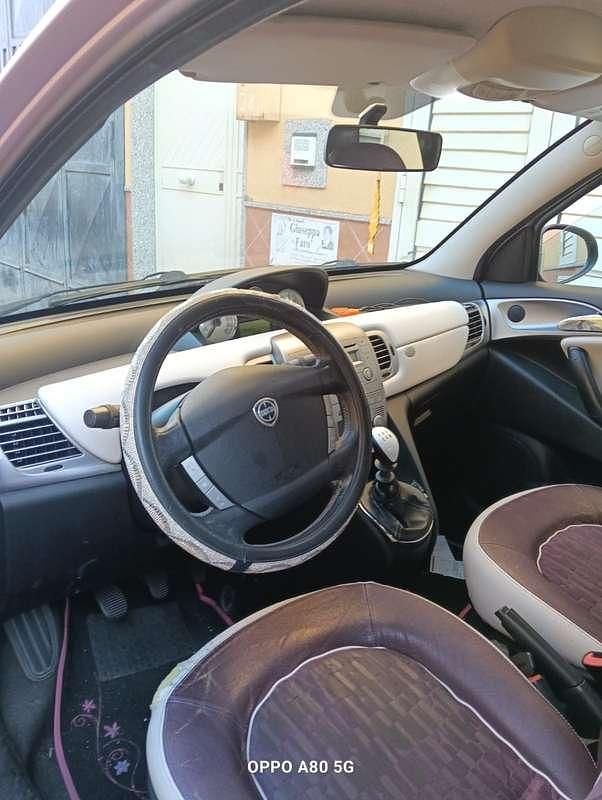 Usata Lancia Ypsilon 77 CV (56 kW) 2020 Utilitaria