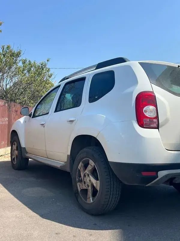 Usata Dacia Duster 107 CV (78 kW) 2012 Bianco SUV
