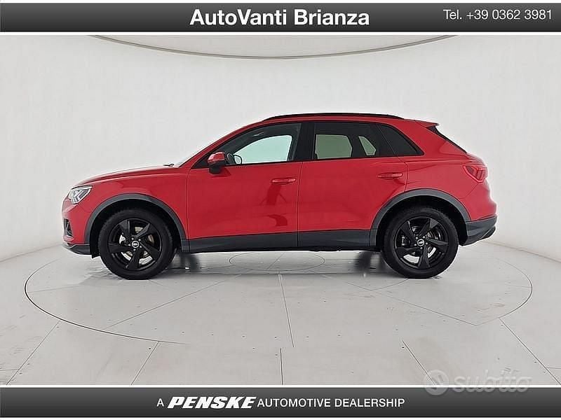Käytetty Audi Q3 Advanced 150 HP (110 kW) 2023 Punainen Katumaasturi