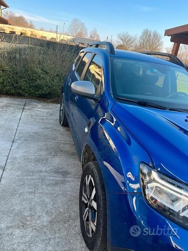 Usata Dacia Duster 90 CV (66 kW) 2023 Blu SUV