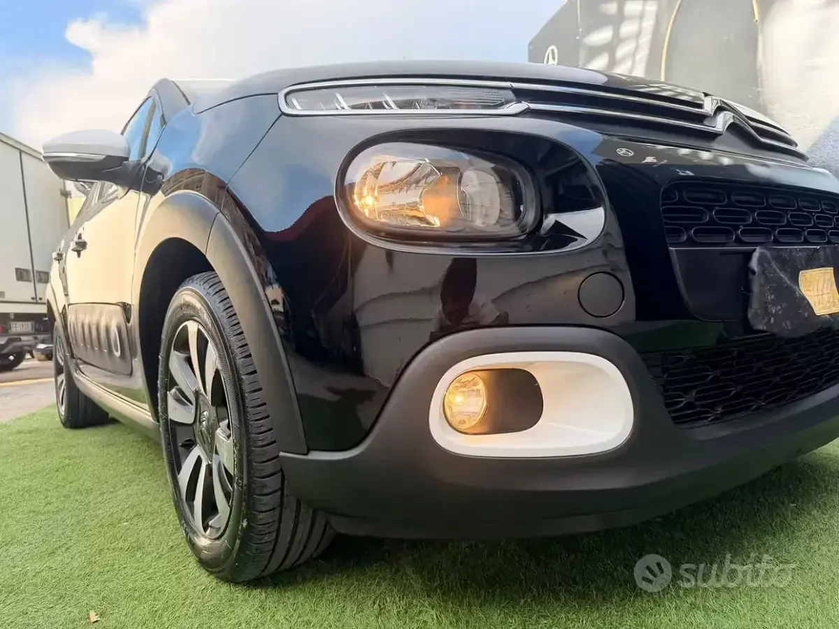 Usata Citroën C3 PureTech 110 CV (80 kW) 2020 Nero Utilitaria