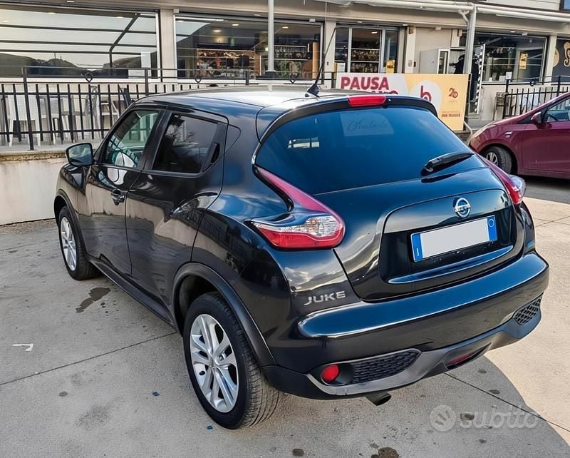 Usata Nissan Juke 110 CV (80 kW) 2018 Nero SUV