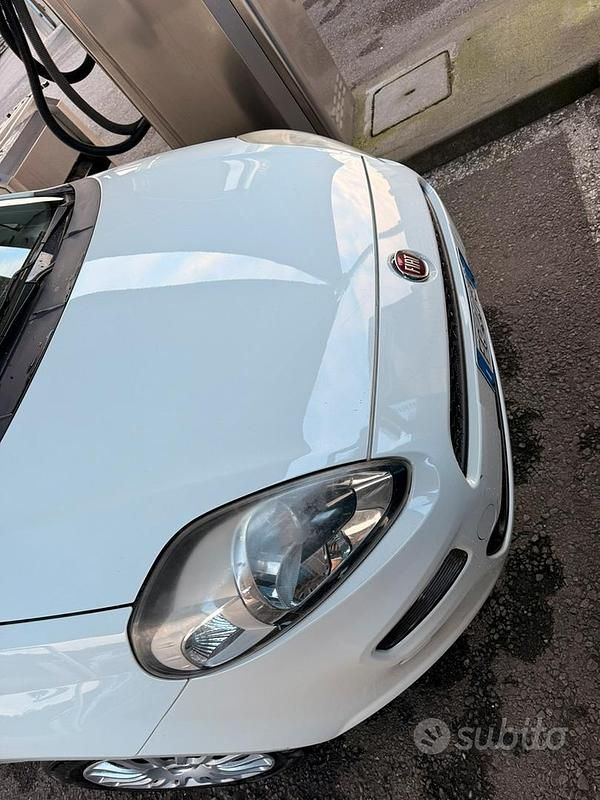 Usata Fiat Punto 2016 Bianco Utilitaria