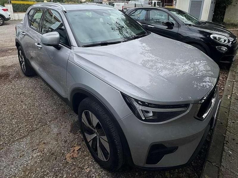 Usata Volvo XC40 Core 129 CV (94 kW) 2023 Argento SUV