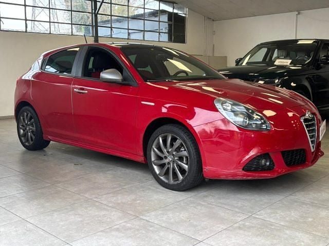 Usata Alfa Romeo Giulietta Veloce 120 CV (88 kW) 2013 Rosso Berlina
