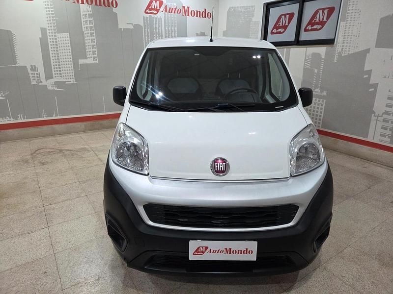 Bianco Usata 2018 Fiat Fiorino Furgone | 4950 € (Ottimo prezzo) - Immagine 1/4