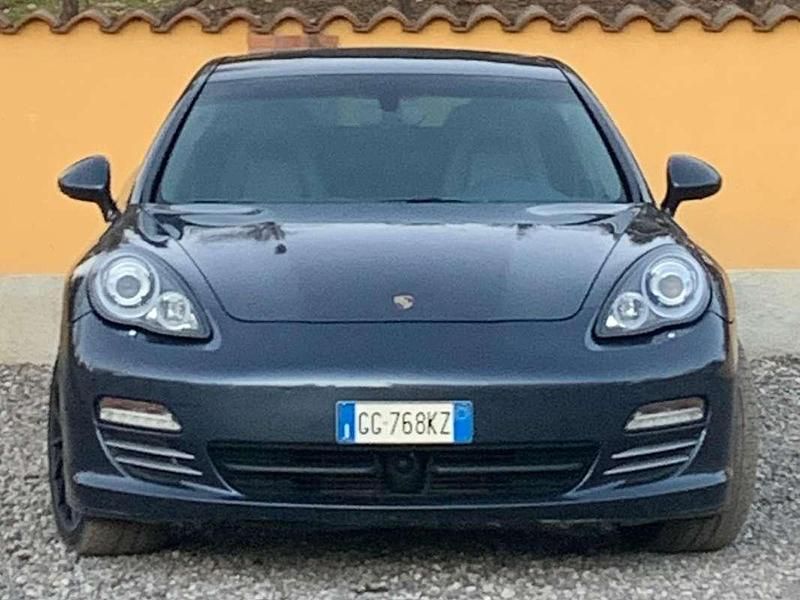 Usata Porsche Panamera 299 CV (219 kW) 2010 Utilitaria