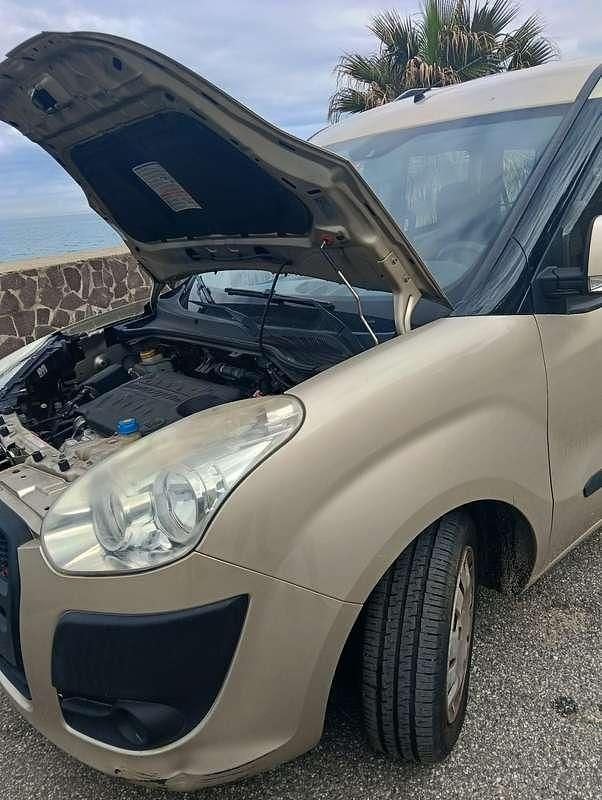 Usata Fiat Doblò Dynamic 90 CV (66 kW) 2013 Monovolume